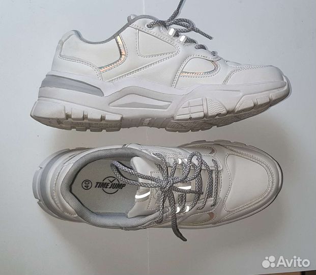 Кроссовки 40 размер