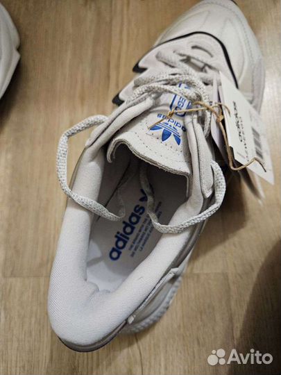 Кроссовки adidas ozweego 41,5 размер