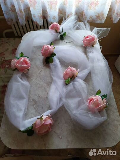 Свадебные украшения на машину