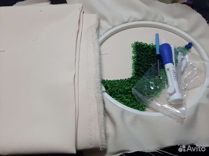 Игла для ковровой вышивки + необходимое