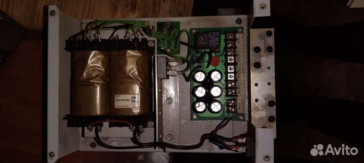 Преобразователь напряжения 220 на 28-30 v
