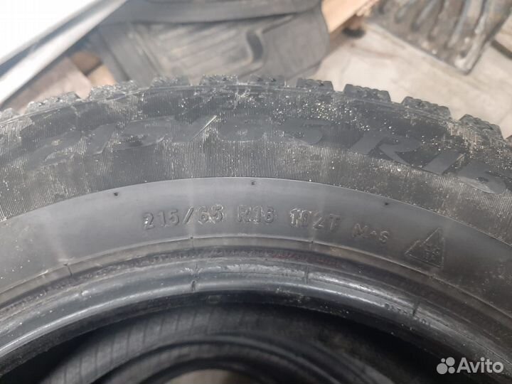 Pirelli P Zero Corsa 215/65 R16 98H