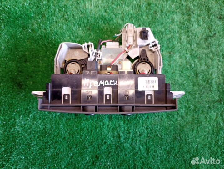 Блок управления климатом Mazda Premacy