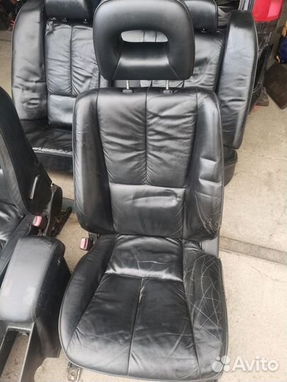 Комплект сидений mitsubishi galant 8 ea