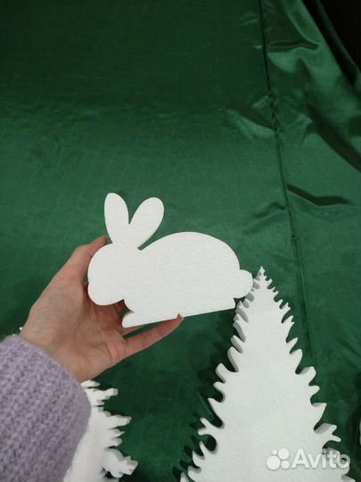 Елочки декоративные из пенопласта