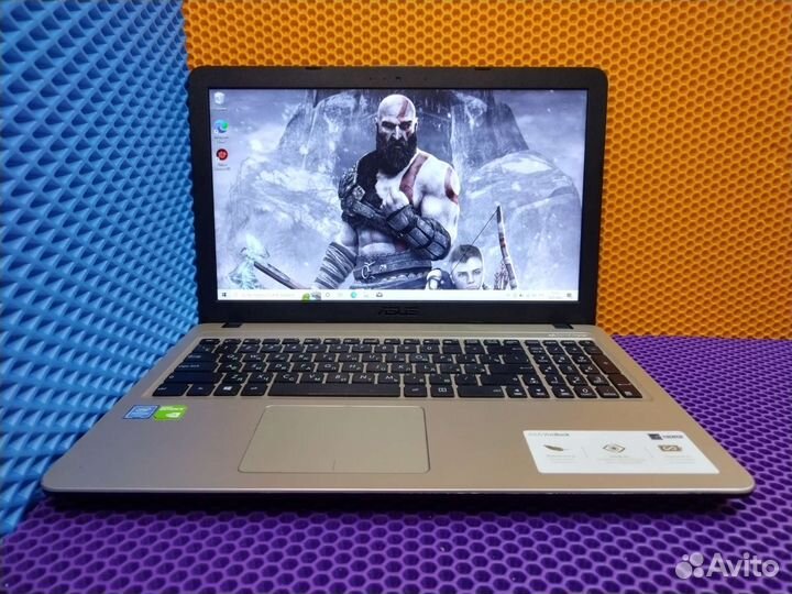 Игровой ноутбук Asus 4ядра/2аидеокарты/4gb