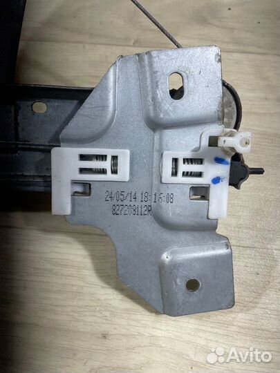 Стеклоподъемник задний правый Renault Duster 2014