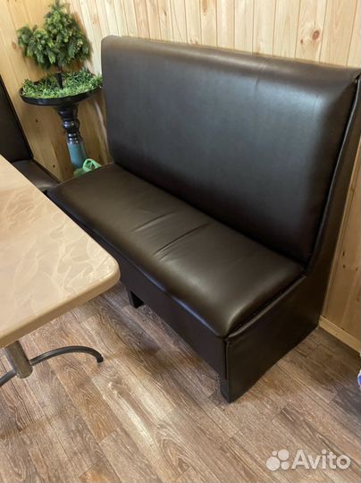 Комплект 2 дивана+стол