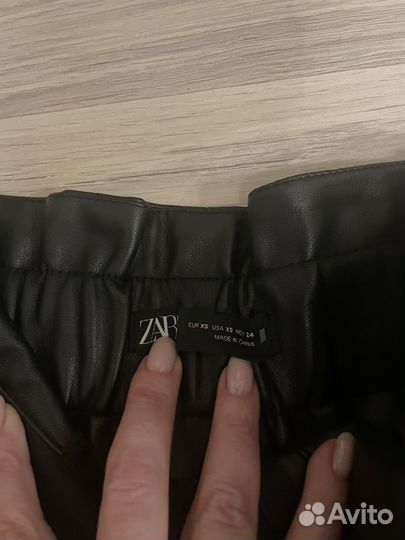 Кожаные шорты