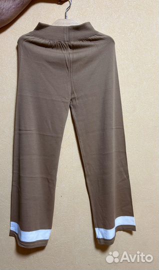 Костюм женский