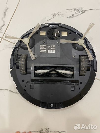 Робот пылесос redmond