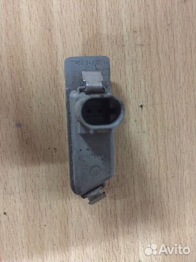 Повторитель поворота правый Audi A8 D3