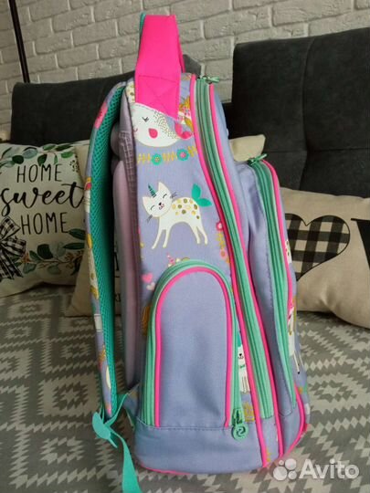 Школьный рюкзак (портфель, ранец)