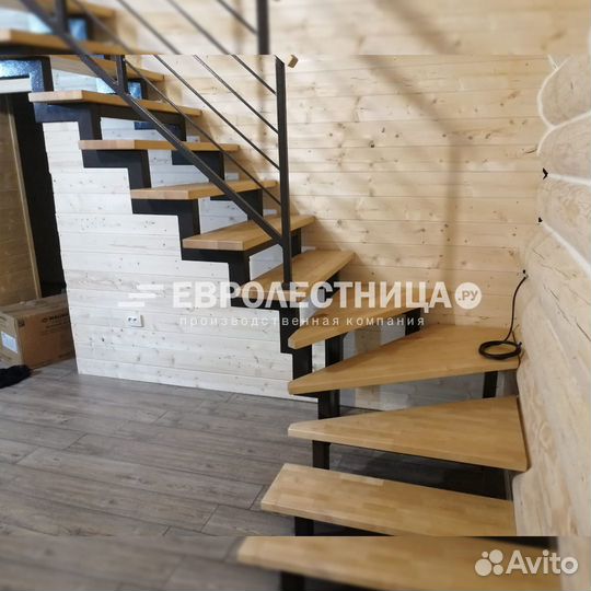 Лестница П с площадкой