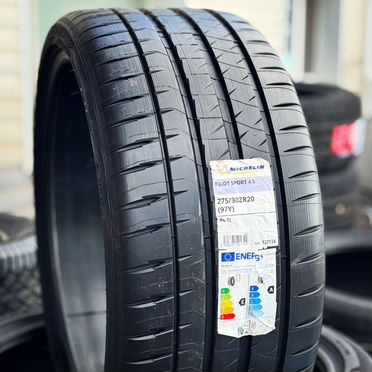 MICHELIN Pilot Sport 4 S 275/35 R22