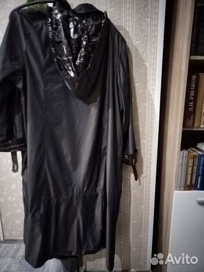 Плащ женский большого размера