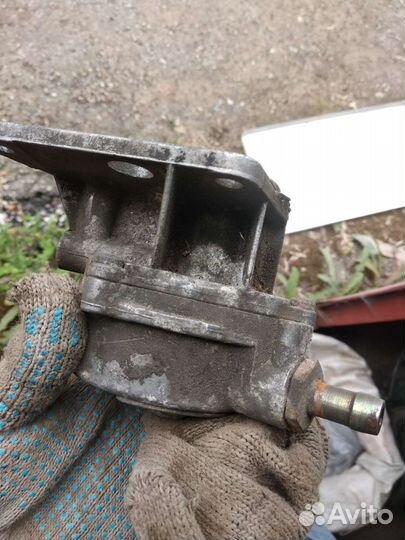 Вакуумный насос, трамблёр