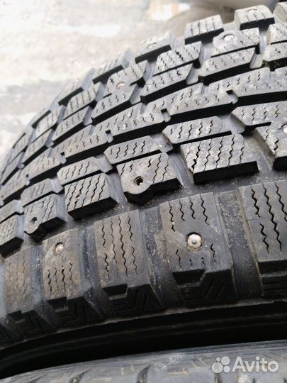 Dunlop SP Winter Ice 01 235/65 R17 108T