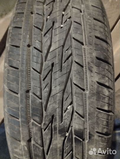 Continental ContiCrossContact LX2 215/65 R16