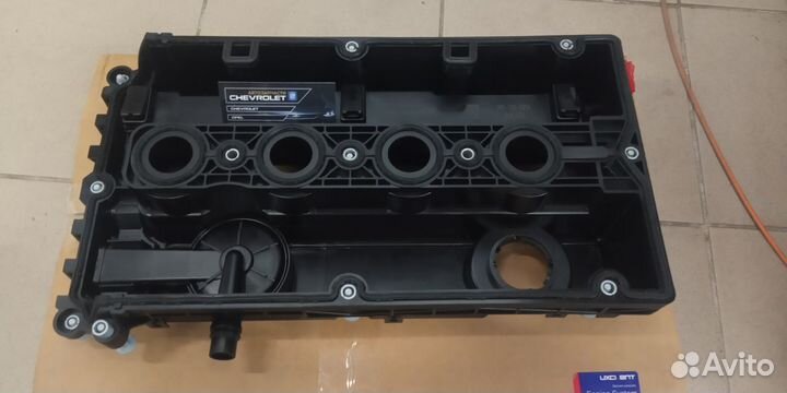 Клапанная крышка Шевроле/Опель z16xer/z18xer