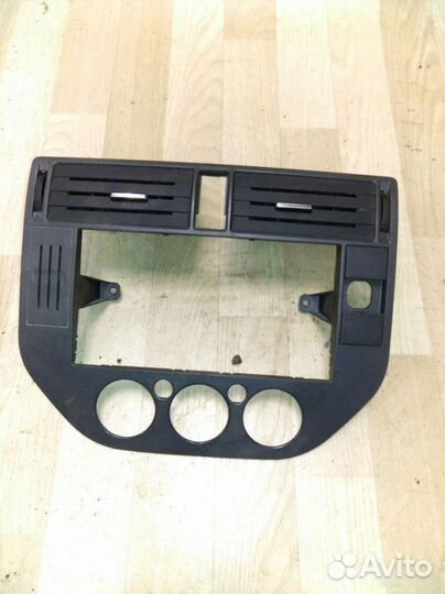 Рамка магнитолы Ford C-Max hxda 2006