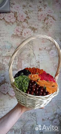 Вкусный букет корзина, сухофрукты,день рождения