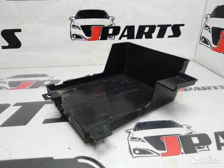 Площадка аккумулятора Mitsubishi Outlander XL