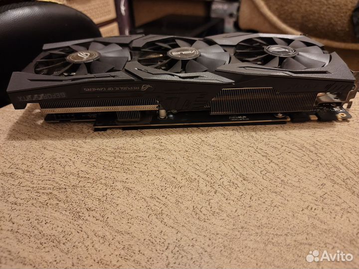 Видеокарта Asus GeForce GTX 1070ti 8Gb
