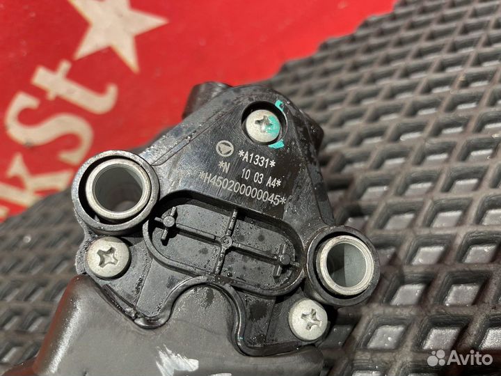 Кран уровня пола кабины 2023г. Foton Auman