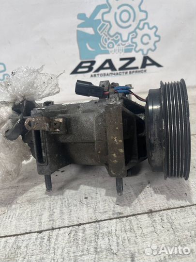 Компрессор кондиционера Renault Logan 2