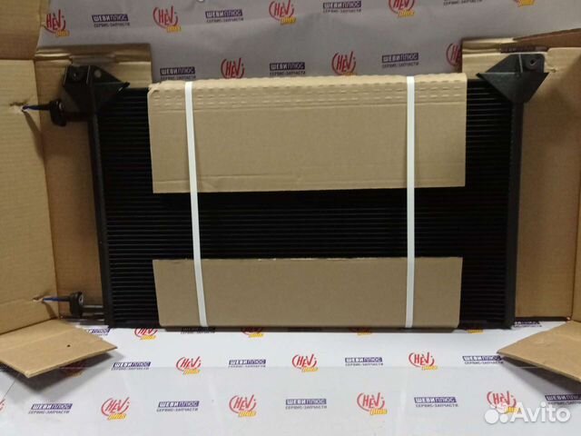 Радиатор кондиционера tahoe,escalade 2007-2014г.г