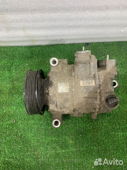 Компрессор кондиционера Volkswagen Golf хетчбэк