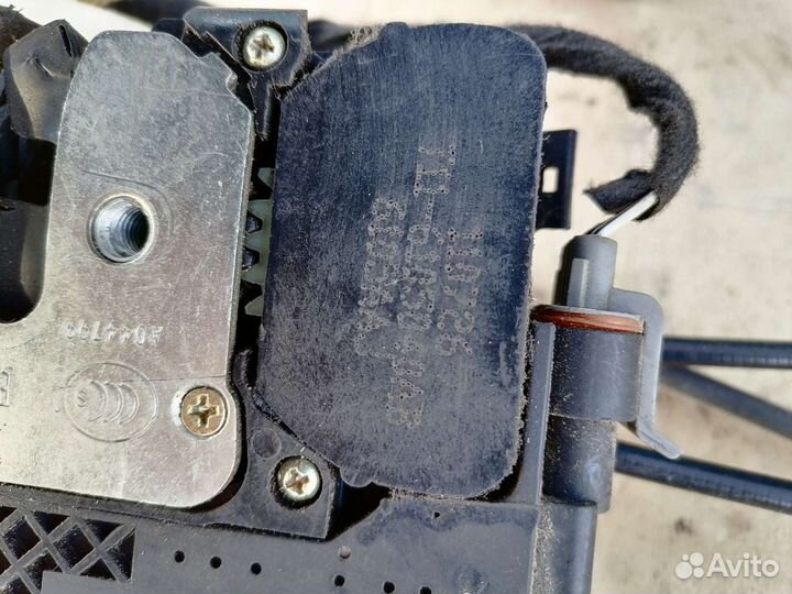 Замок двери Chery Tiggo T11