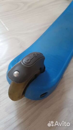 Самокат трехколесный globber