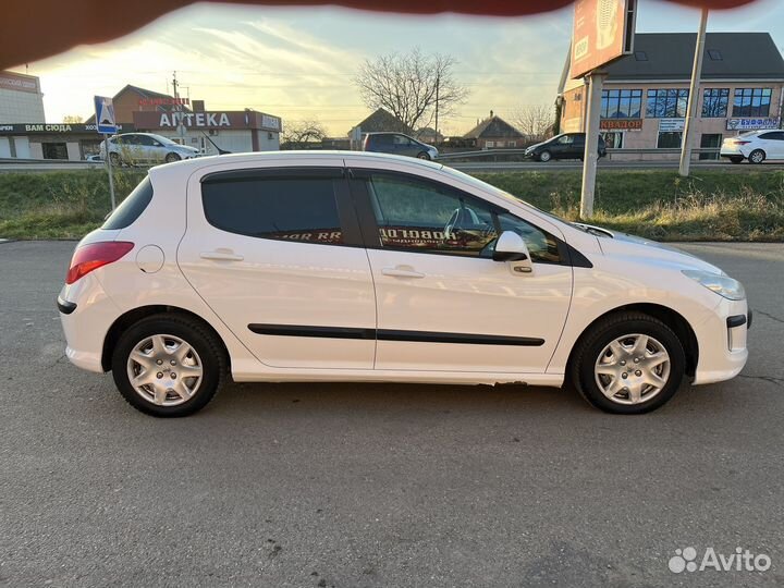 Peugeot 308 1.6 AT, 2010, 195 000 км