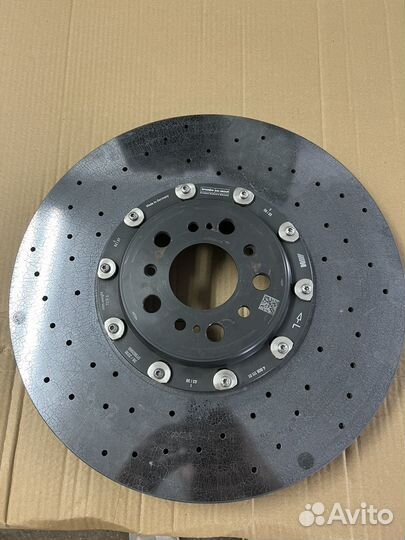 Карбонокерамический тормозной диск BMW M5 F90