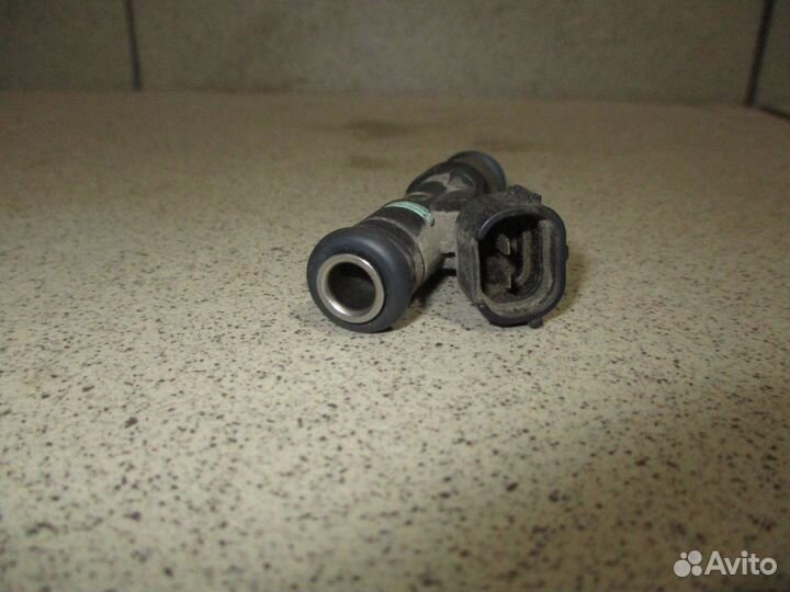 Форсунка инжекторная Nissan X-Trail (T31)