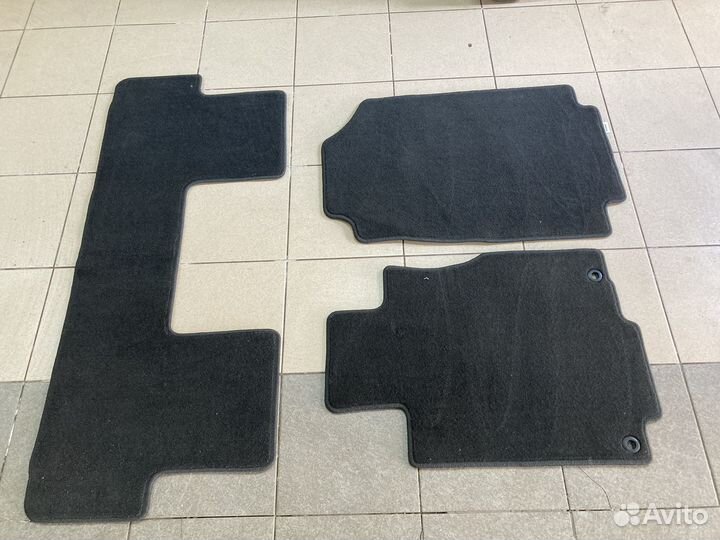 Комплект ковриков (ворс) для Хонды CRV