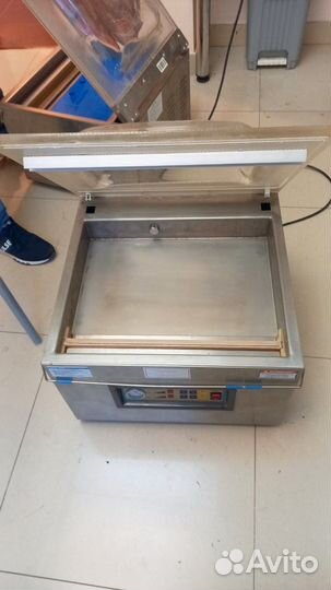 Вакуумный упаковщик