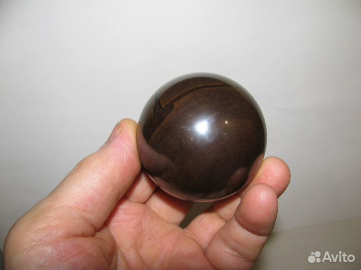 Окаменелое дерево (шар на подставке)