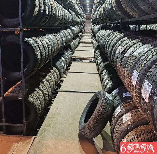 Bridgestone Blizzak DM-V3 215/45 R17 83M