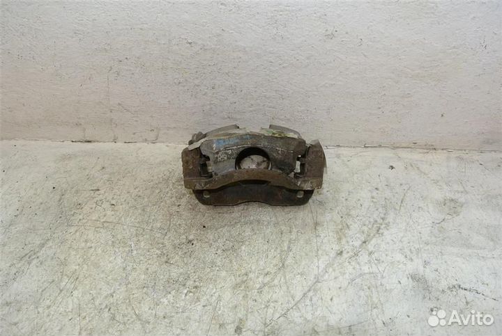 Суппорт передний правый Nissan X-Trail (T31) 2007