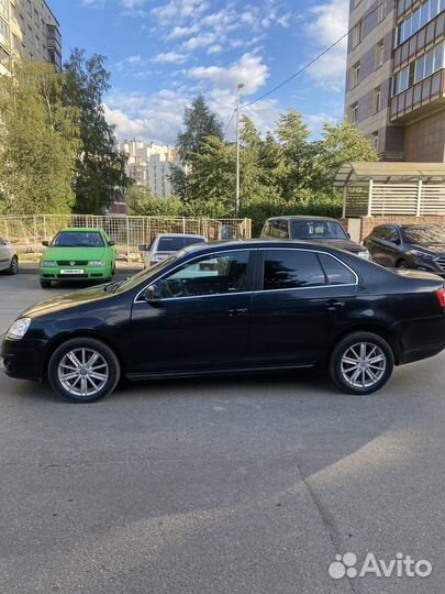 Volkswagen Jetta 1.6 AT, 2008, 233 000 км