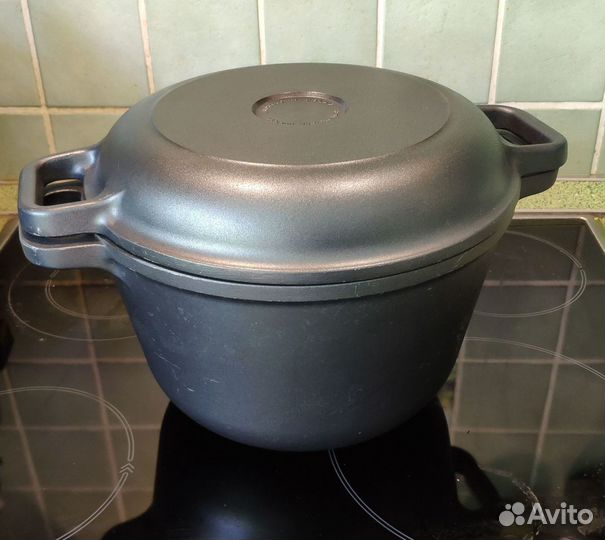 Новый казан с крышкой-сковородой