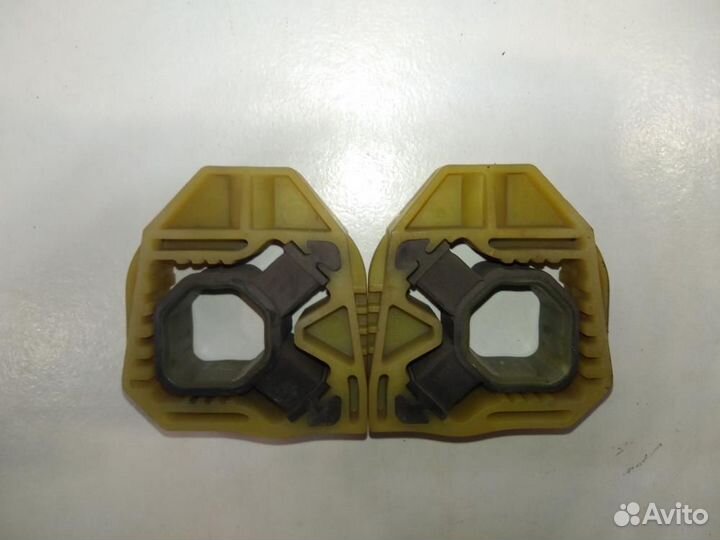 Кронштейн радиатора Volkswagen Tiguan 5N1 2007-201