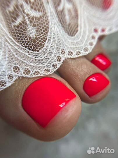 Аппаратный маникюр