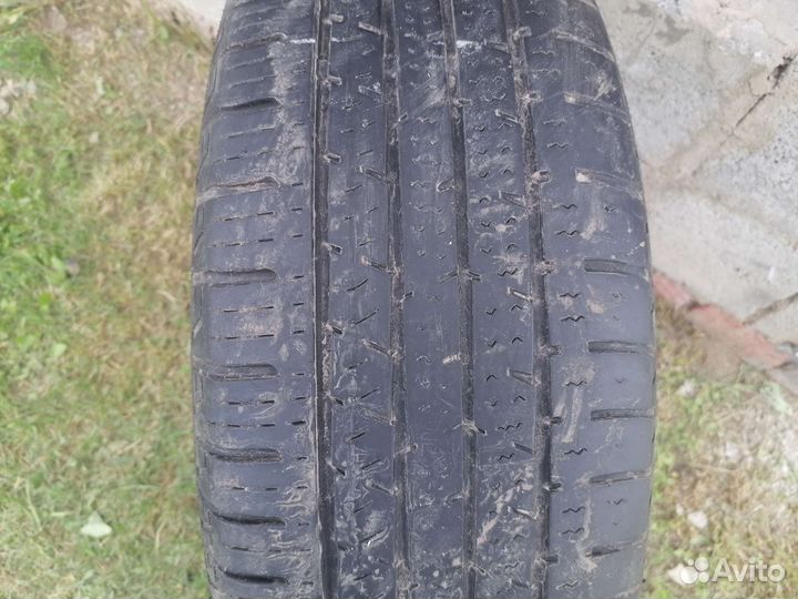 Continental CrossContact LX25 215/65 R16 98H