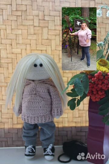 Вязанная кукла