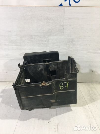 Площадка под аккумулятор mazda 3 BK 2.0 мт седан