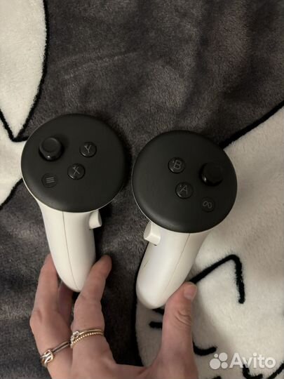 Шлем виртуальной реальности Oculus Quest 3 128GB